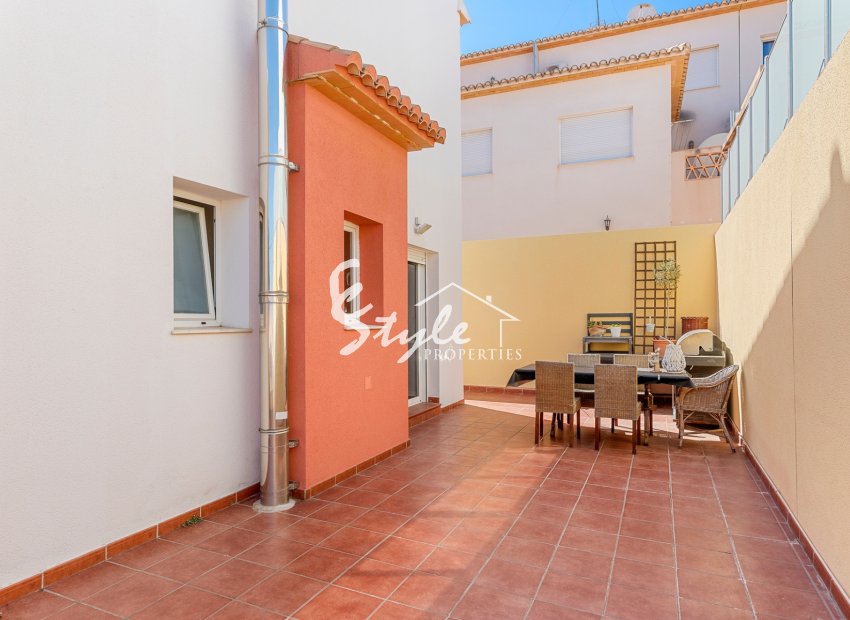Resale - Villa - Benidorm - Alfas del Pi