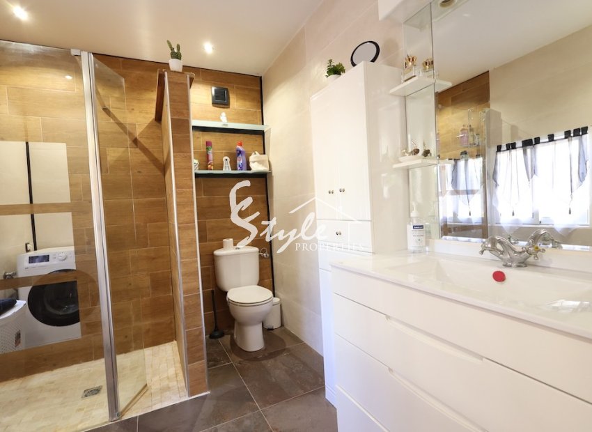 Resale - Villa - Cabo Roig - Lomas de Cabo Roig