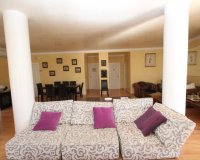 Resale - Villa - Cabo Roig