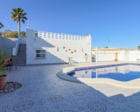 Resale - Villa - Cabo Roig