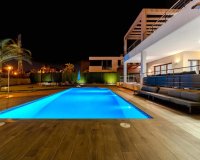 Resale - Villa - Cabo Roig