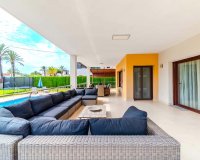 Resale - Villa - Cabo Roig