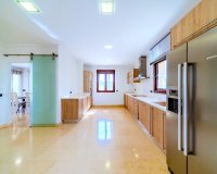 Resale - Villa - Cabo Roig