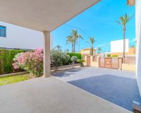 Resale - Villa - Cabo Roig