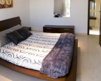 Resale - Villa - Cabo Roig