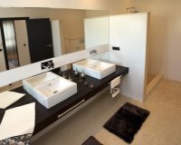 Resale - Villa - Cabo Roig