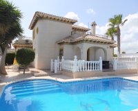 Resale - Villa - Cabo Roig