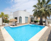 Resale - Villa - Cabo Roig