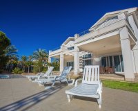 Resale - Villa - Cabo Roig