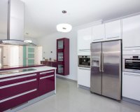 Resale - Villa - Cabo Roig