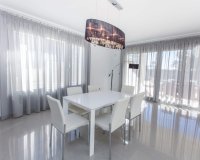 Resale - Villa - Cabo Roig