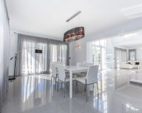 Resale - Villa - Cabo Roig