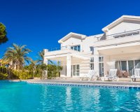 Resale - Villa - Cabo Roig