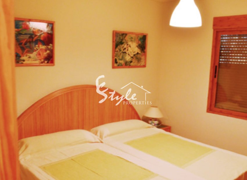 Resale - Villa - Cabo Roig