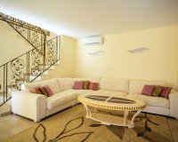 Resale - Villa - Cabo Roig