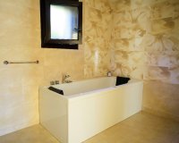 Resale - Villa - Cabo Roig