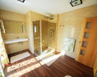 Resale - Villa - Cabo Roig