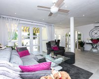 Resale - Villa - Campoamor - Lomas de Don Juan