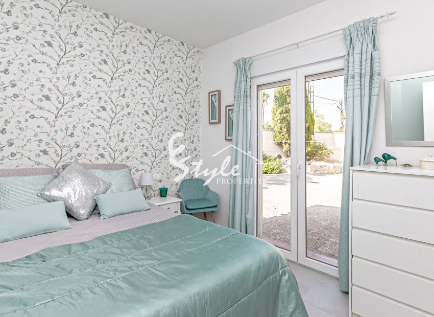 Resale - Villa - Campoamor - Lomas de Don Juan