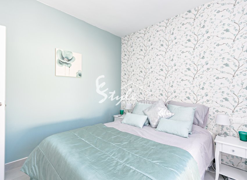 Resale - Villa - Campoamor - Lomas de Don Juan