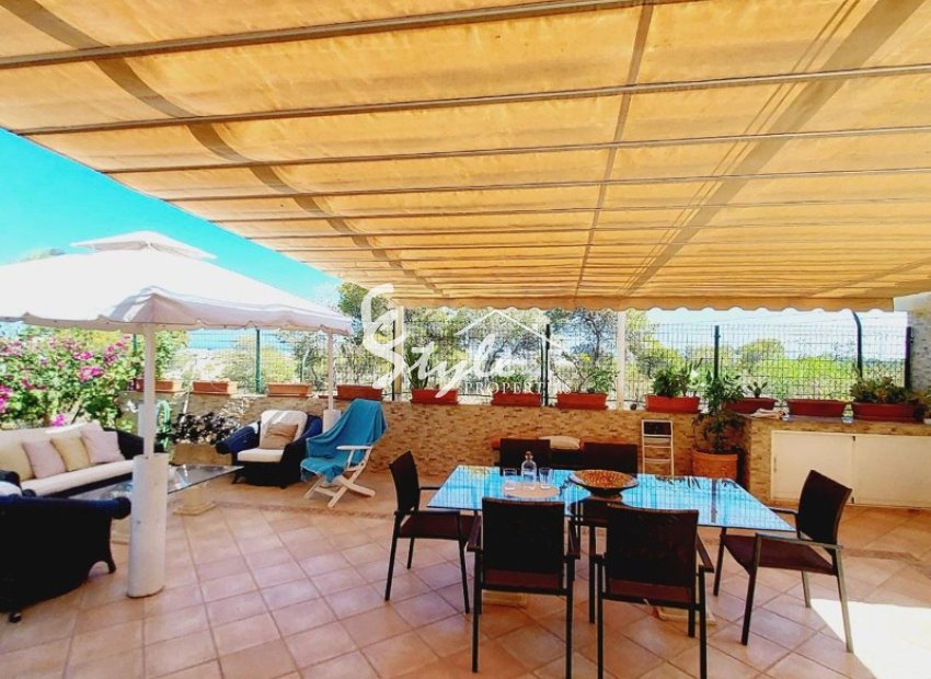 Resale - Villa - Campoamor