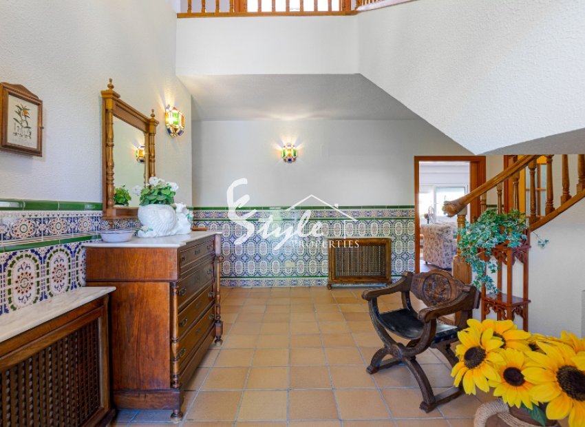 Resale - Villa - Campoamor