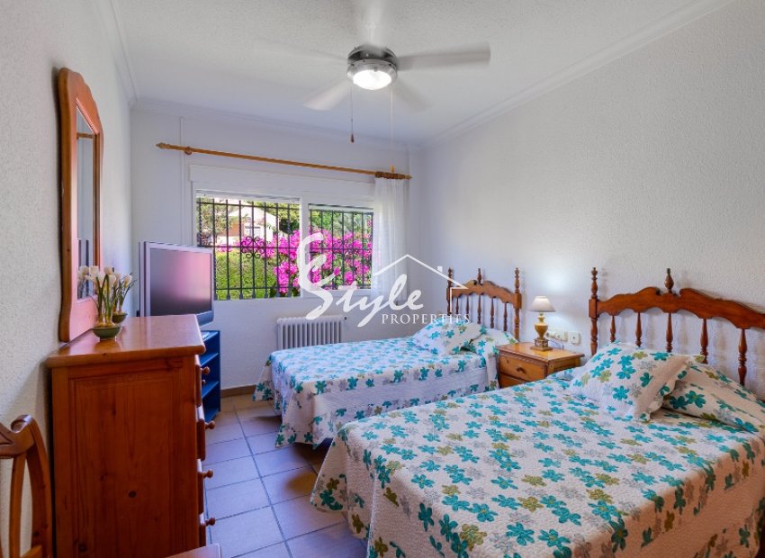 Resale - Villa - Campoamor