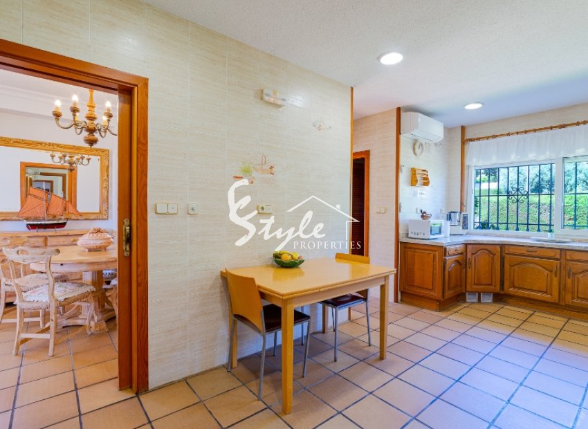 Resale - Villa - Campoamor