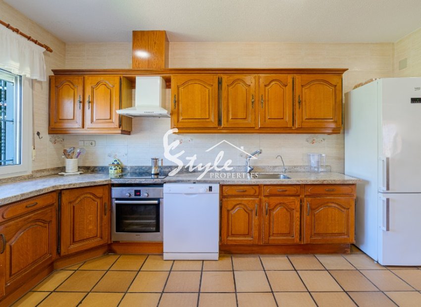 Resale - Villa - Campoamor