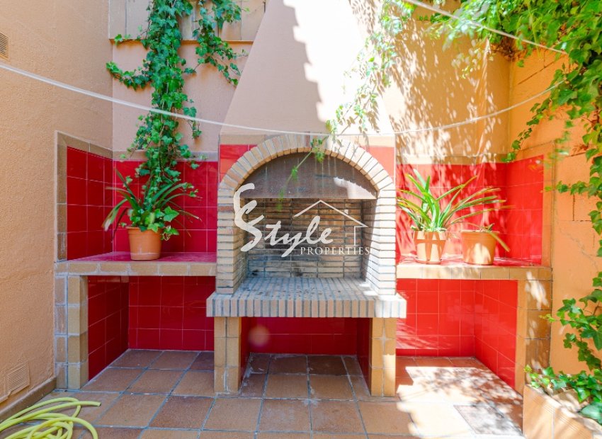 Resale - Villa - Campoamor