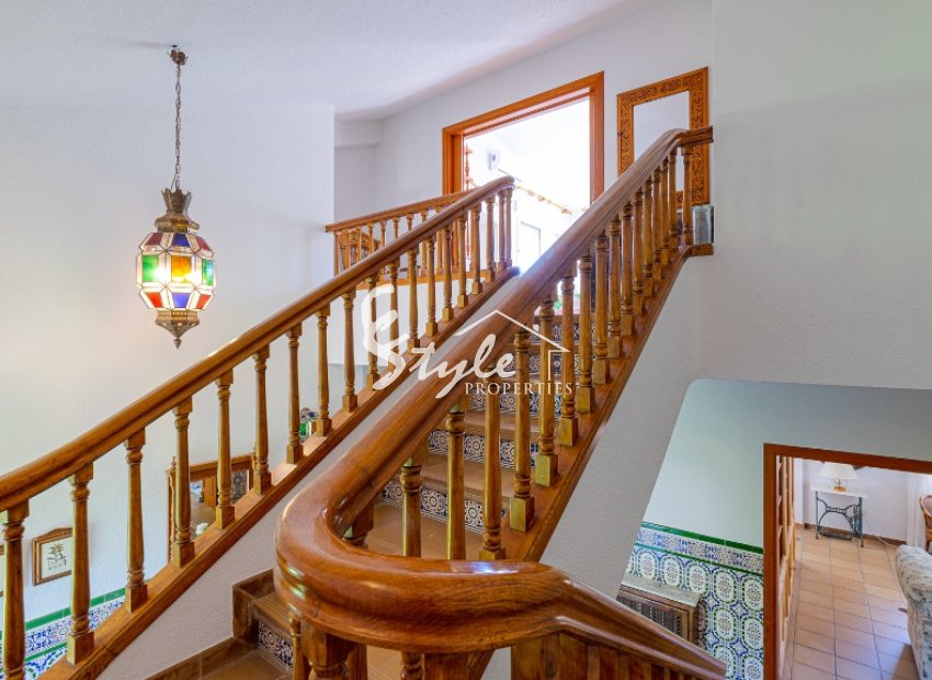 Resale - Villa - Campoamor