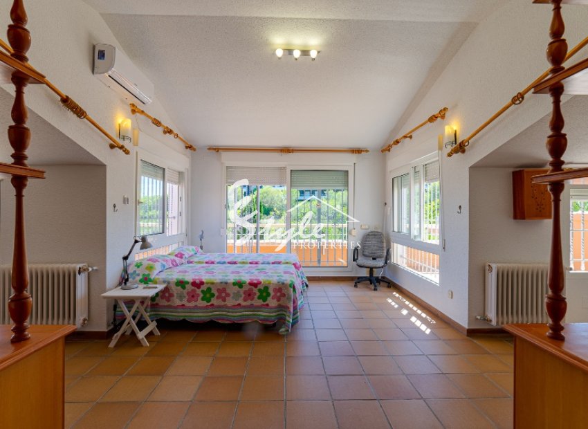 Resale - Villa - Campoamor