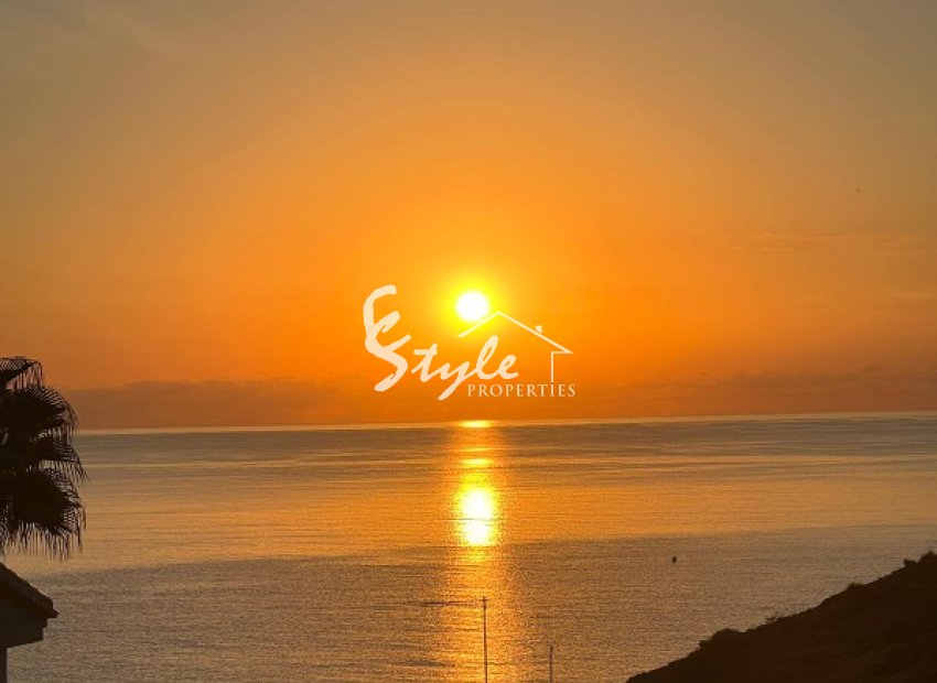 Resale - Villa - Campoamor