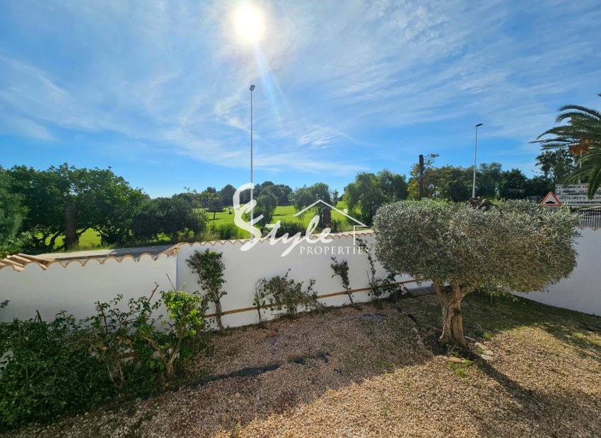 Resale - Villa - Campoamor