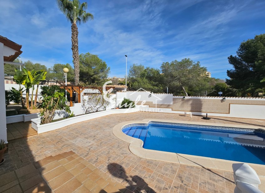 Resale - Villa - Campoamor