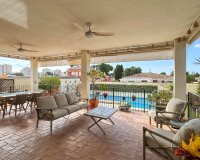 Resale - Villa - Campoamor