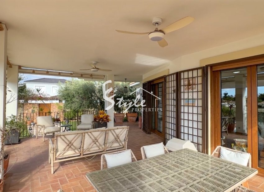 Resale - Villa - Campoamor