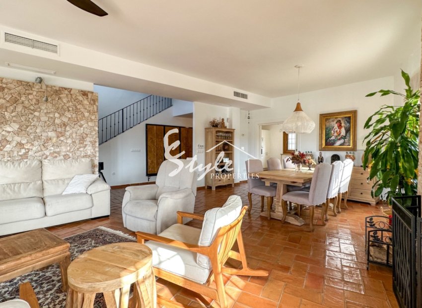 Resale - Villa - Campoamor