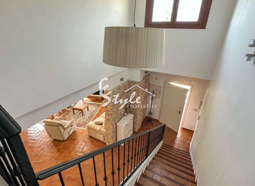 Resale - Villa - Campoamor