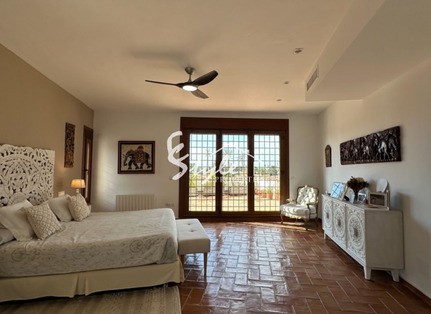 Resale - Villa - Campoamor