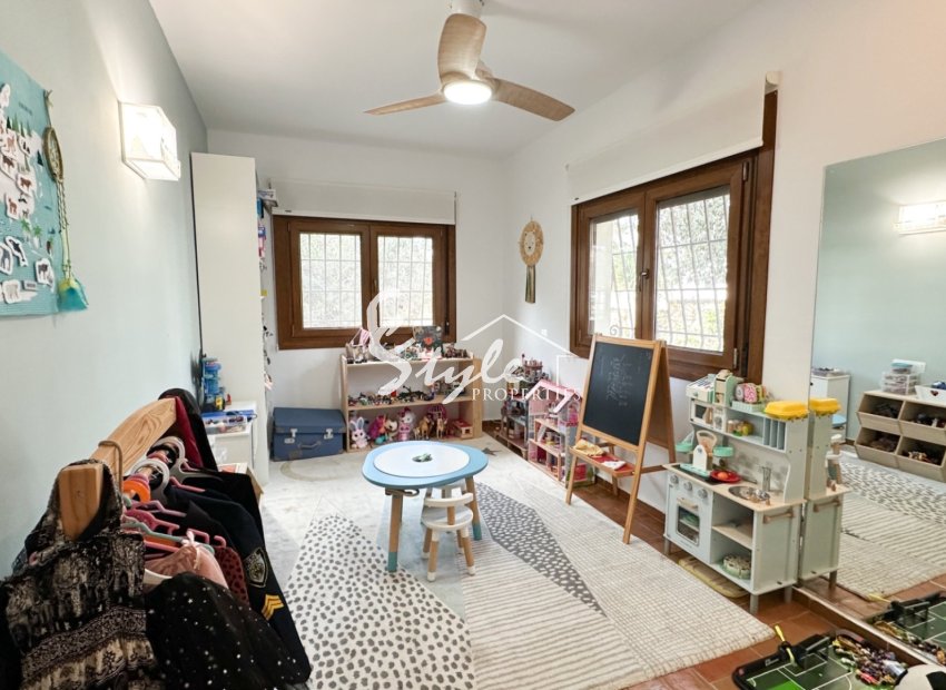 Resale - Villa - Campoamor