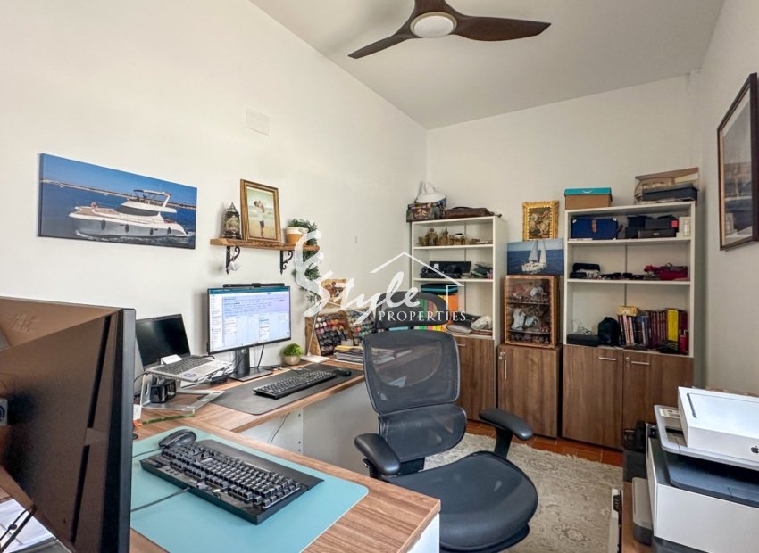 Resale - Villa - Campoamor