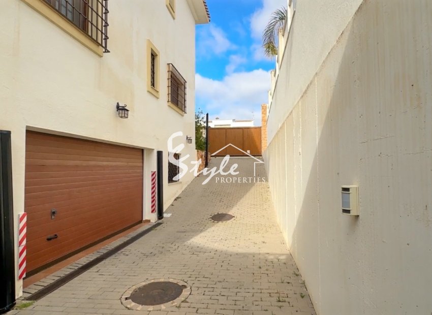 Resale - Villa - Campoamor