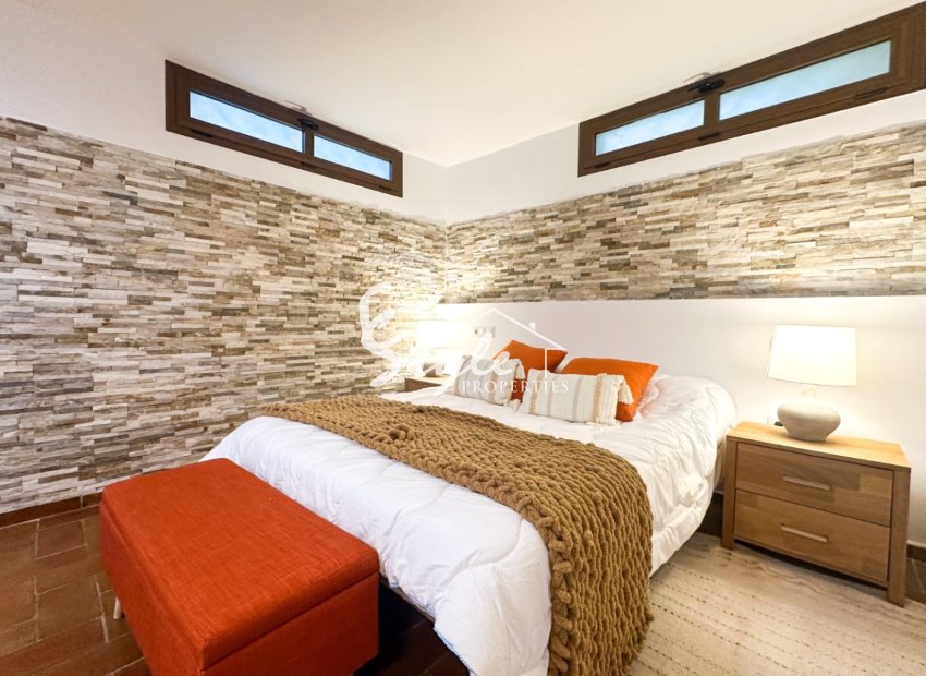 Resale - Villa - Campoamor