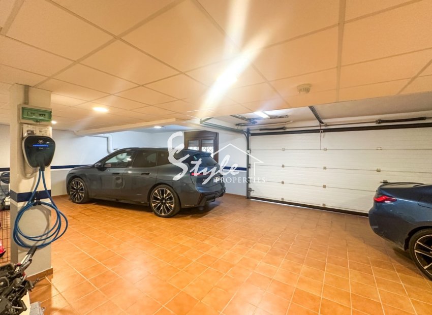 Resale - Villa - Campoamor