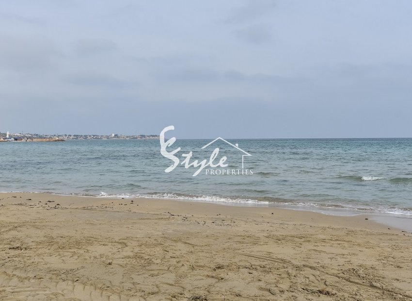 Resale - Villa - Campoamor