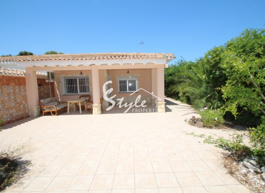 Resale - Villa - Campoamor