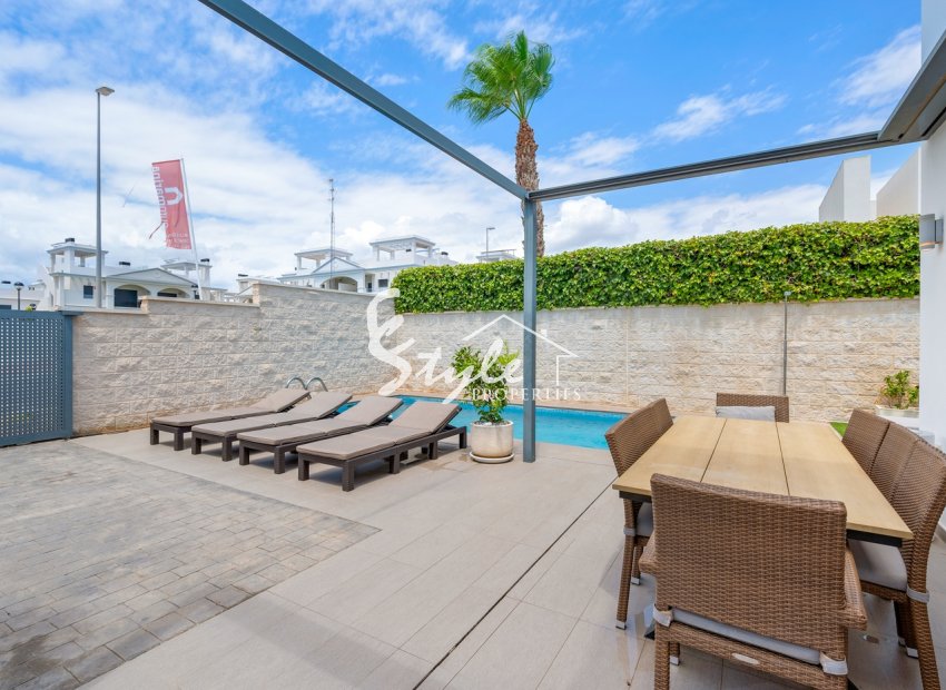 Resale - Villa - Ciudad Quesada - Rojales