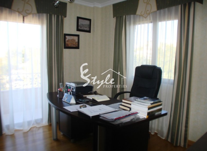 Resale - Villa - Ciudad Quesada