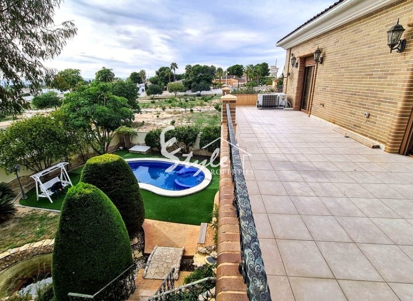 Resale - Villa - Ciudad Quesada